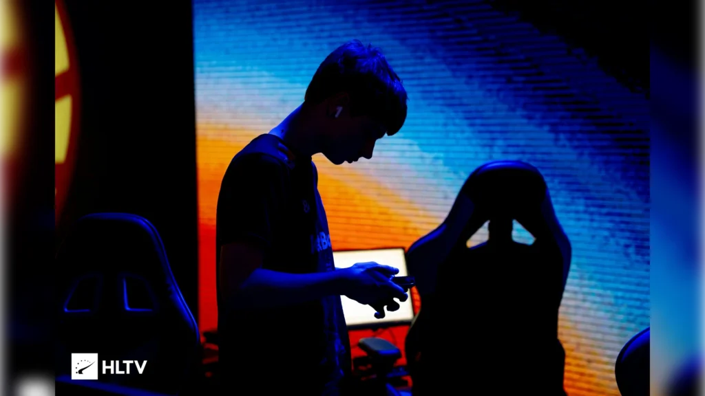 Childhood and path to professional CS2