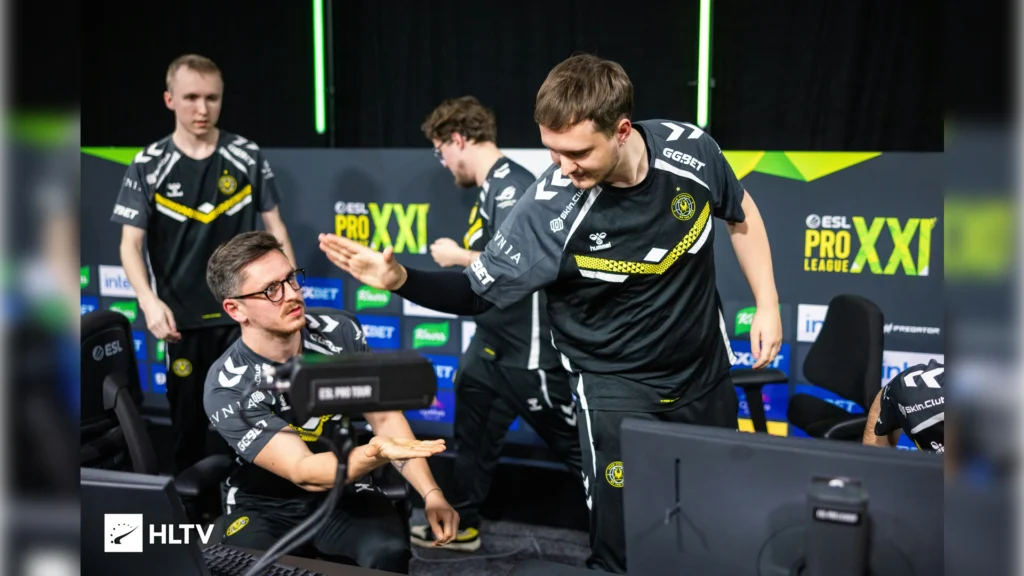 Who Will Definitely Advance to the Next Stage?