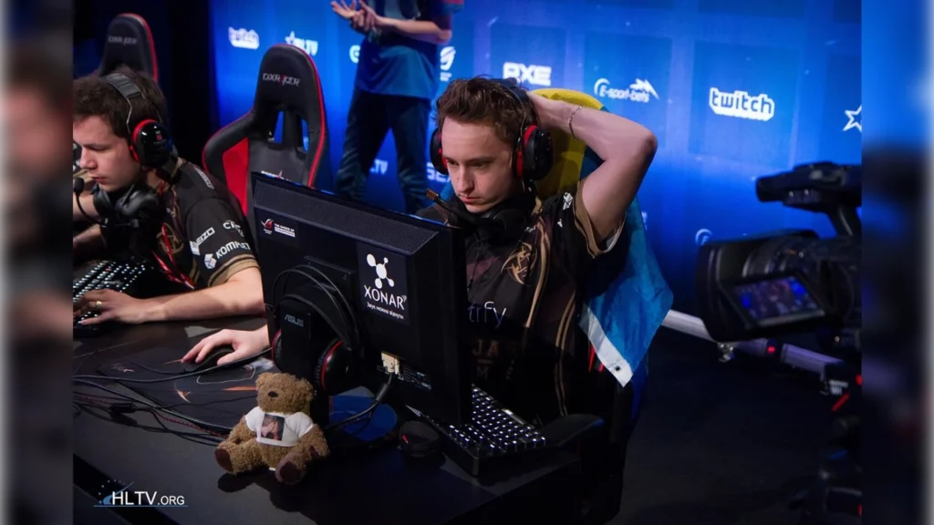 Christopher "GeT_RiGhT" Alesund