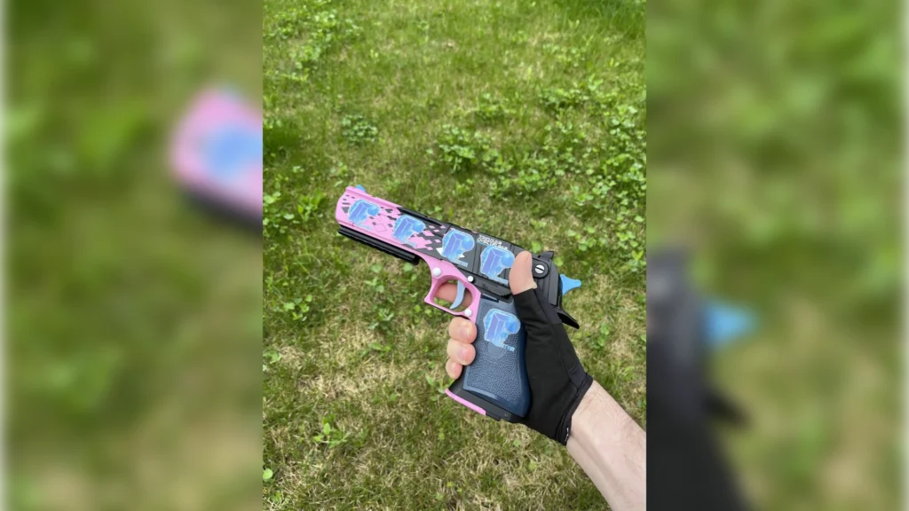 Skins in Real Life: Weapon Replicas You Can Touch and Collect